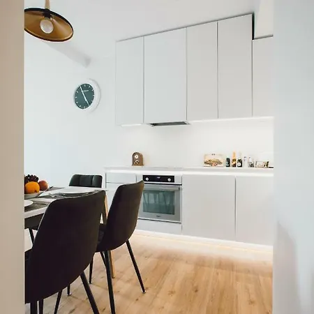 Brand New & Modern Luxury Designer Nr. 6 Lägenhet *