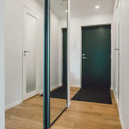 Lägenhet Brand New & Modern Luxury Designer Nr. 6